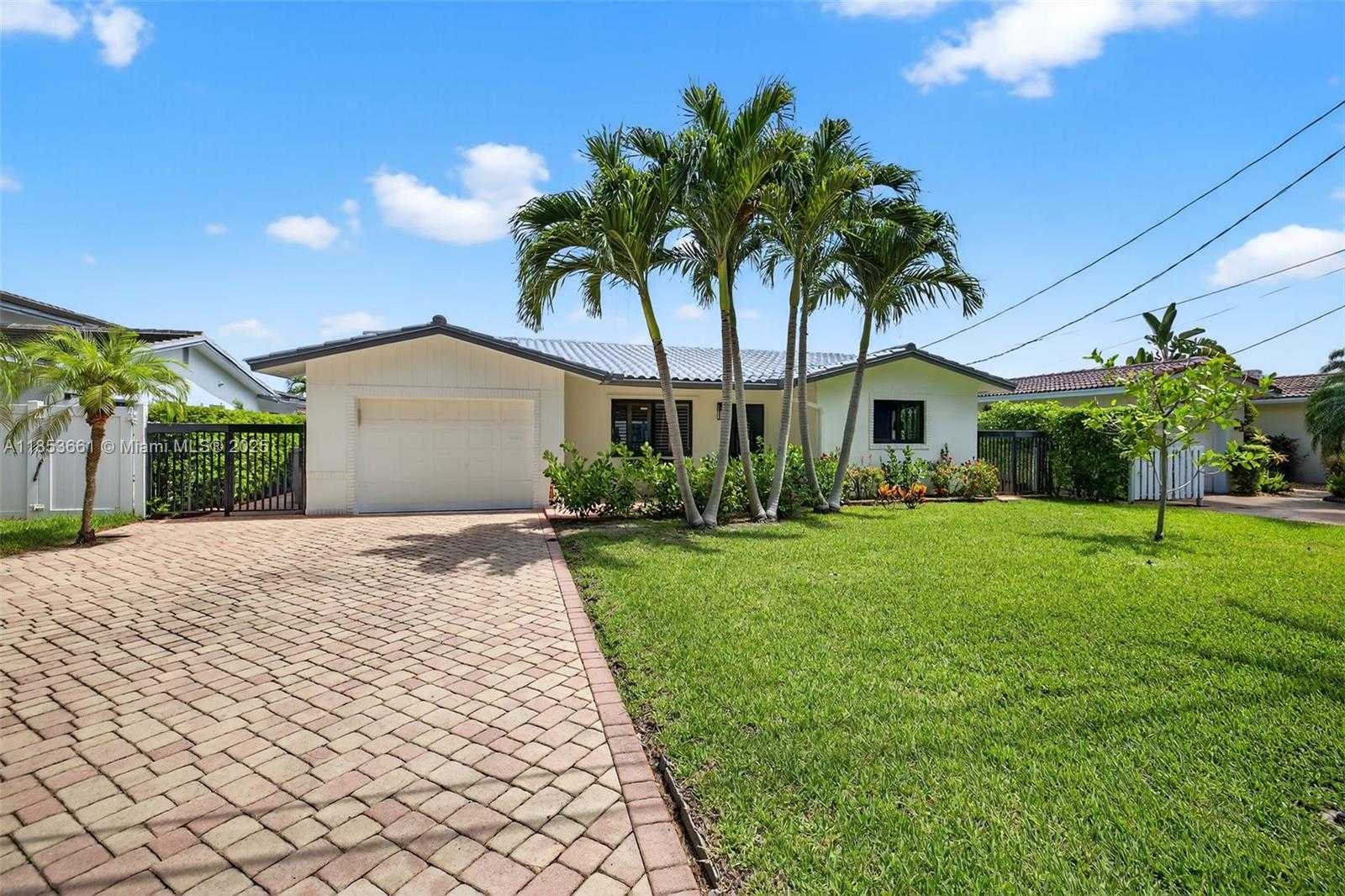 Small Image of 2481 SOUTH EAST 15TH ST, Pompano Beach Number 2