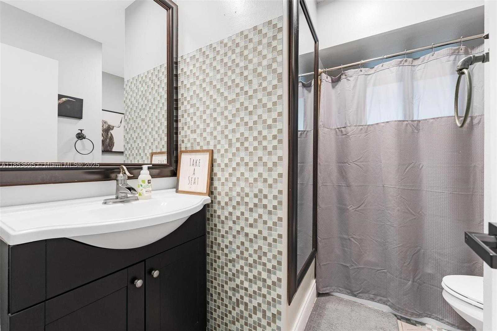 Small Image of 6571 SOUTH WEST 56TH ST, Davie Number 17