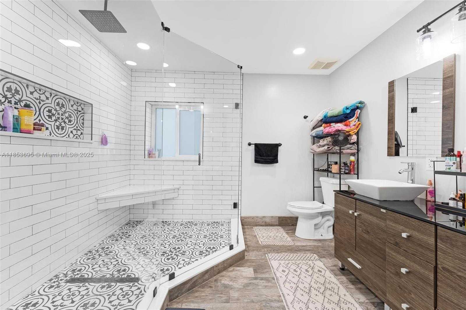 Small Image of 6571 SOUTH WEST 56TH ST, Davie Number 19
