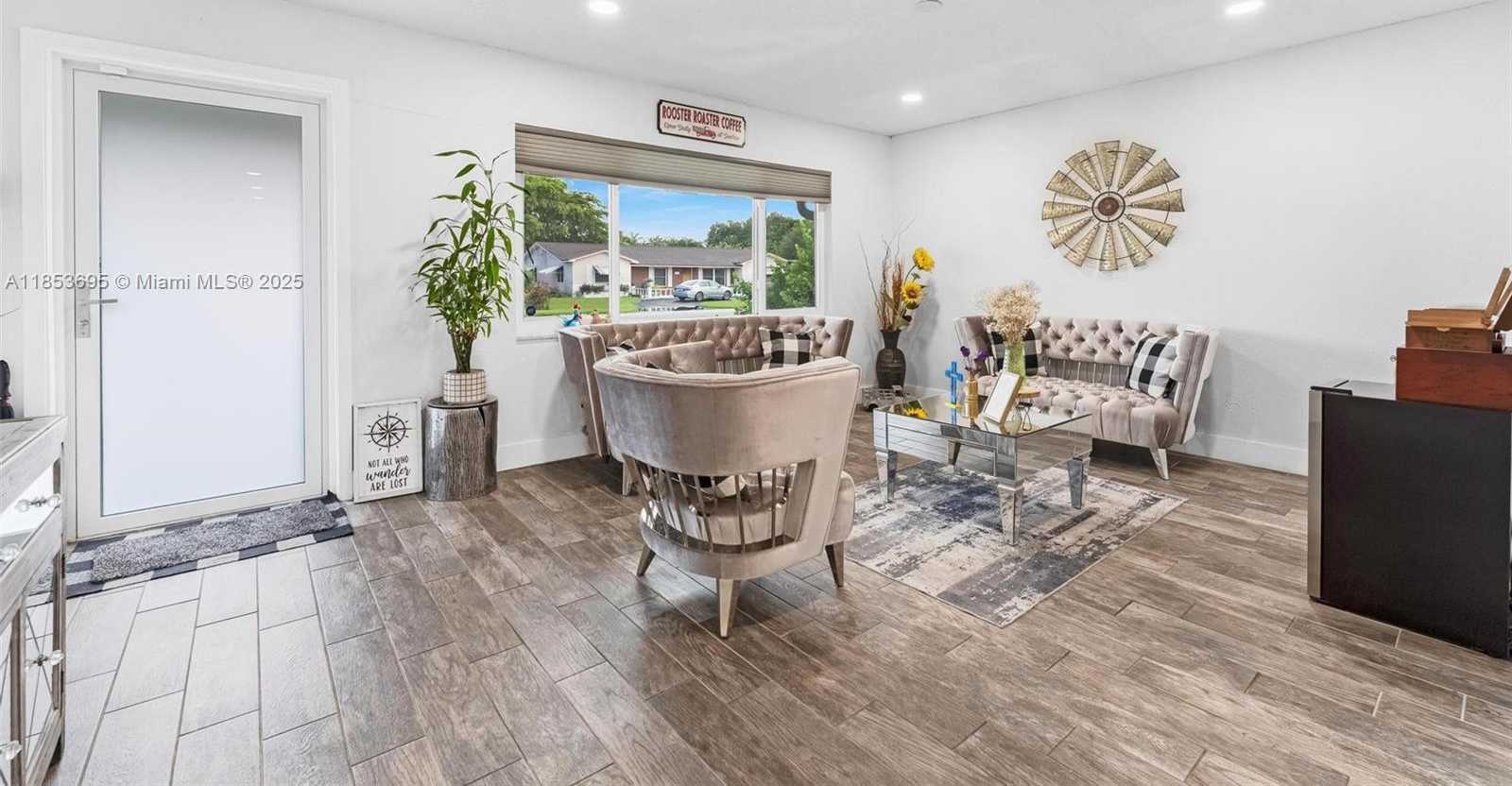Small Image of 6571 SOUTH WEST 56TH ST, Davie Number 24