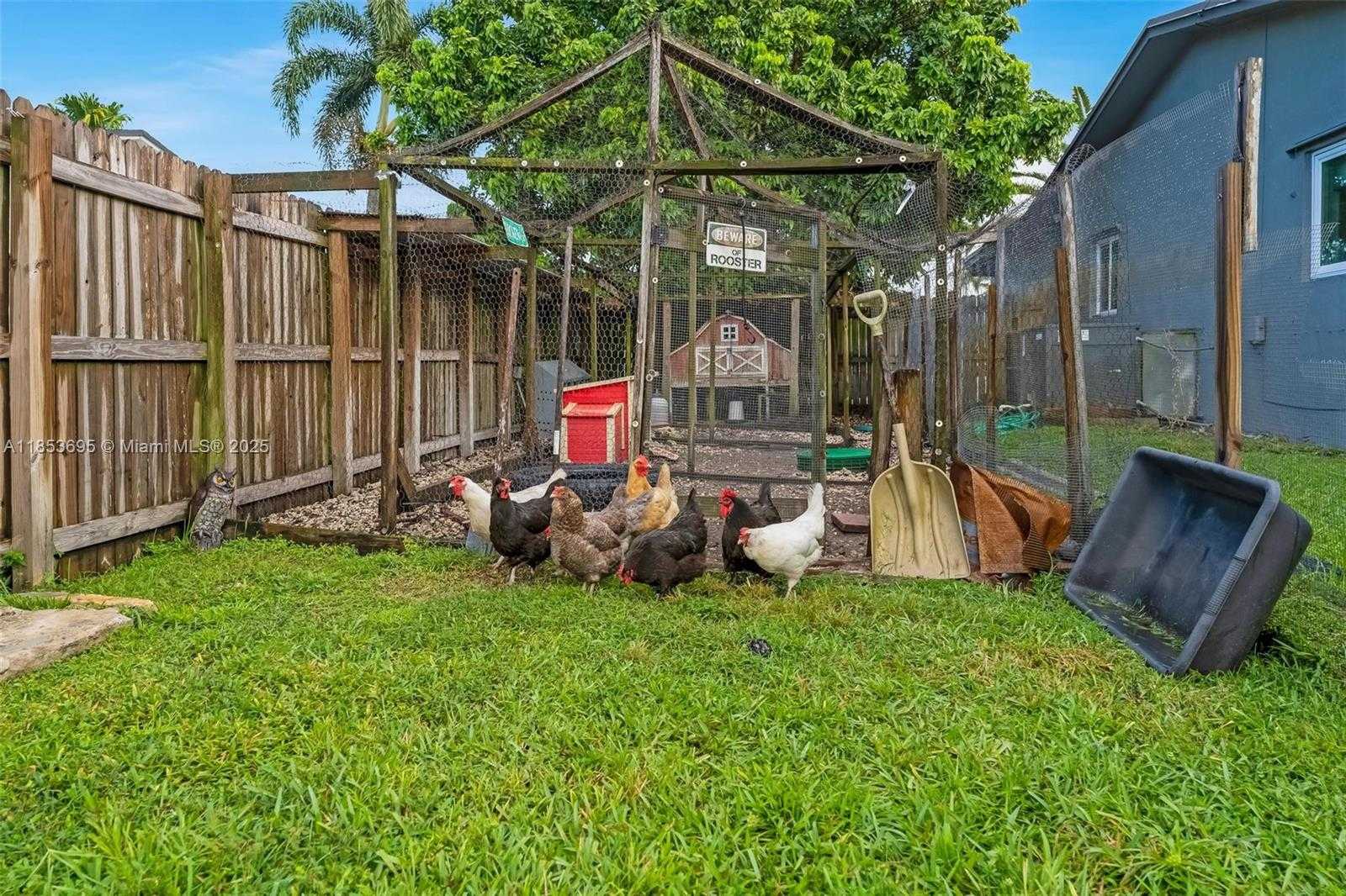Small Image of 6571 SOUTH WEST 56TH ST, Davie Number 33