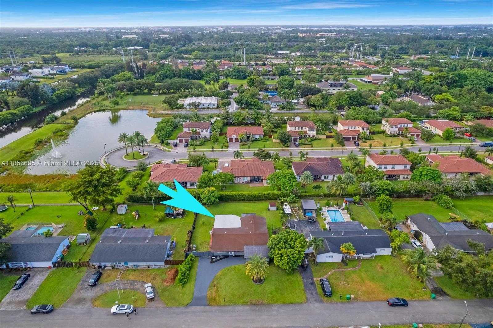 Small Image of 6571 SOUTH WEST 56TH ST, Davie Number 36