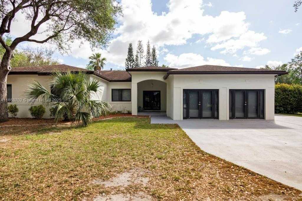 Small Image of 26363 SOUTH WEST 152ND AVE, Homestead Number 2