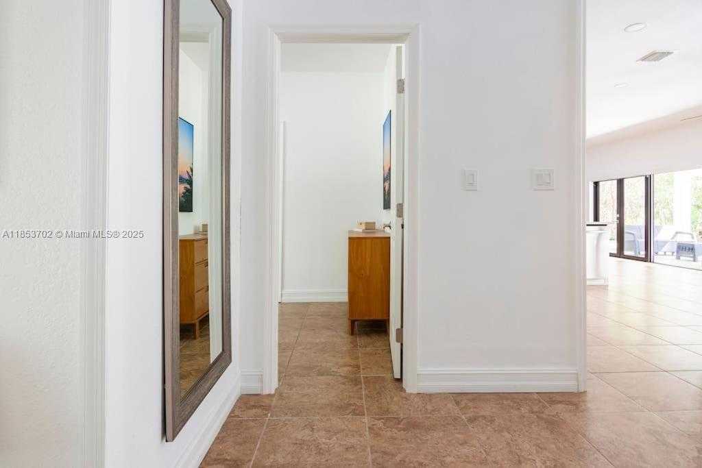 Small Image of 26363 SOUTH WEST 152ND AVE, Homestead Number 7