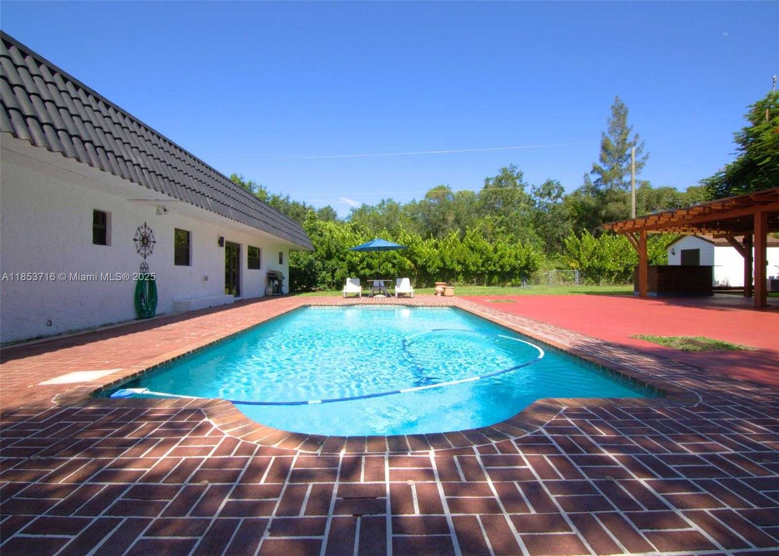 Small Image of 15200 SOUTH WEST 268TH ST, Homestead Number 3