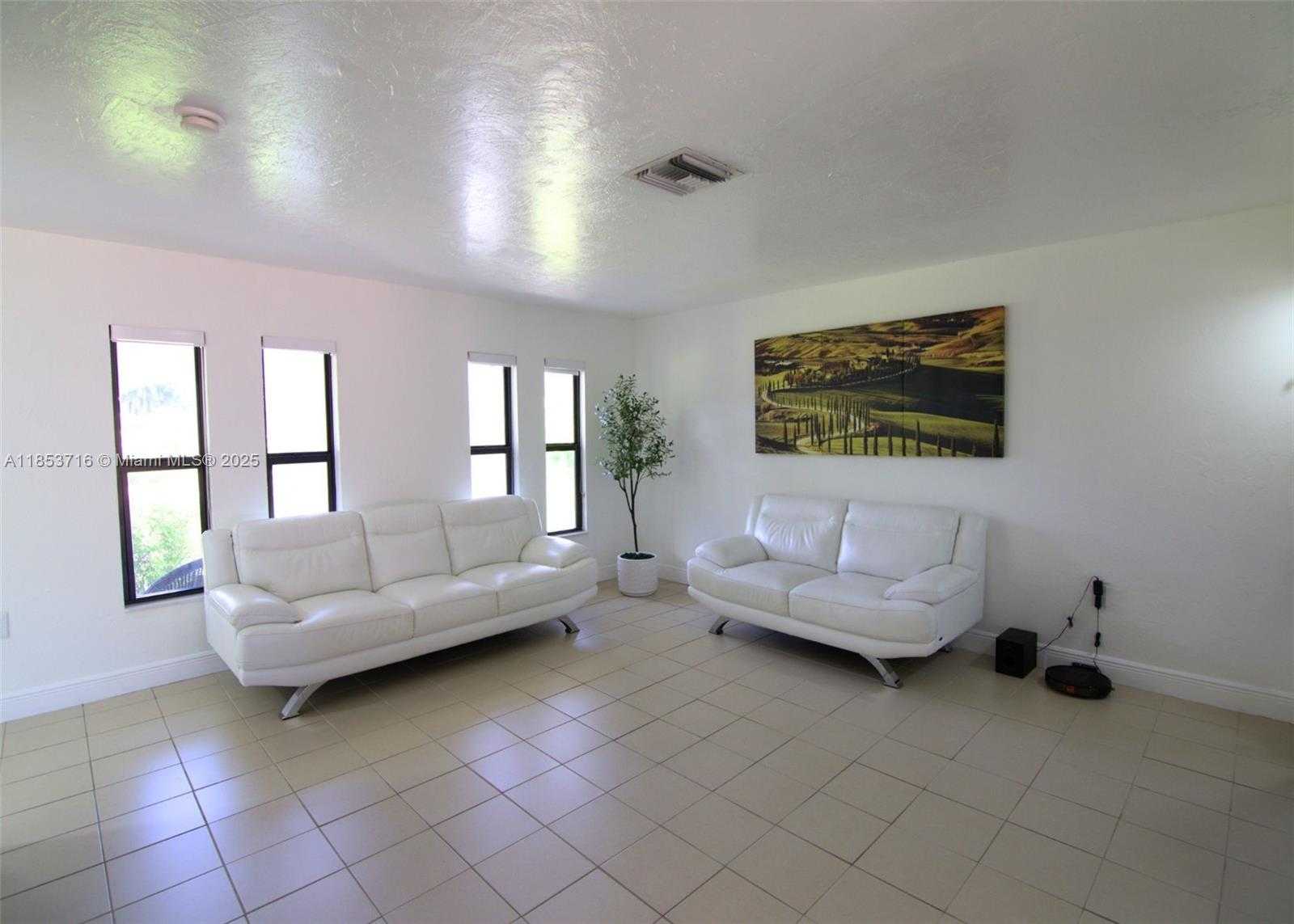 Small Image of 15200 SOUTH WEST 268TH ST, Homestead Number 9