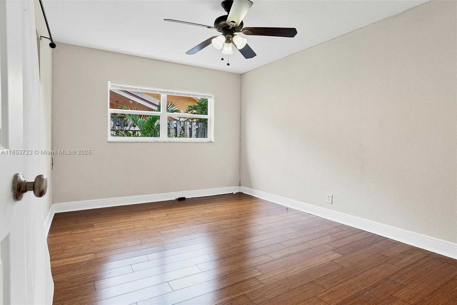 Small Image of 5031 SOUTH WEST 87TH AVE, Cooper City Number 27