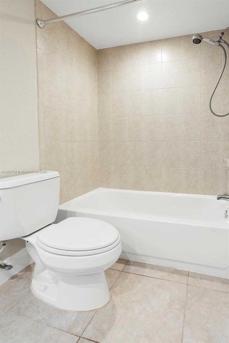 Small Image of 5031 SOUTH WEST 87TH AVE, Cooper City Number 32