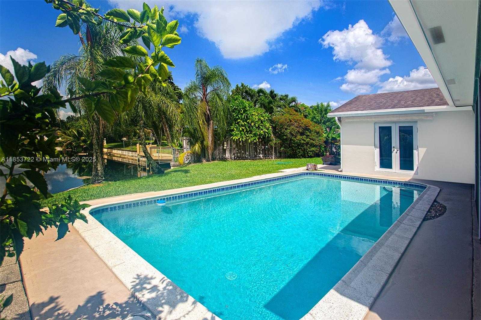 Small Image of 5031 SOUTH WEST 87TH AVE, Cooper City Number 36