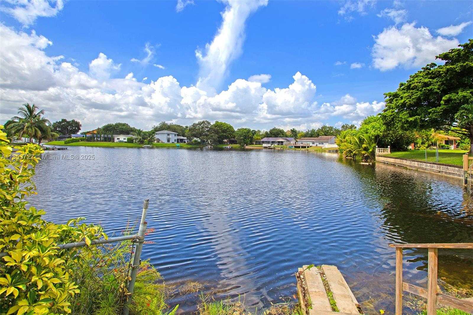 Small Image of 5031 SOUTH WEST 87TH AVE, Cooper City Number 41