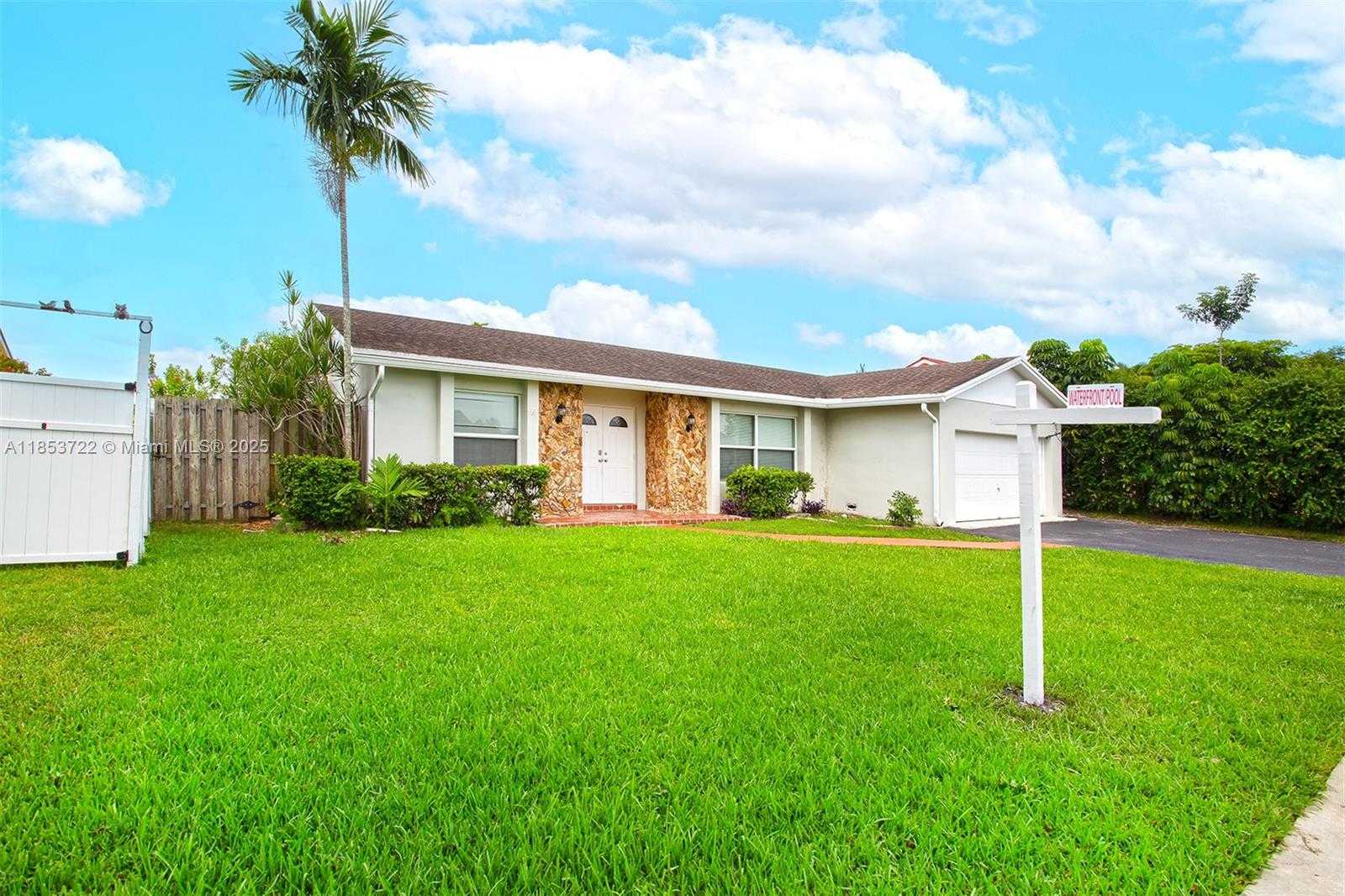Small Image of 5031 SOUTH WEST 87TH AVE, Cooper City Number 55