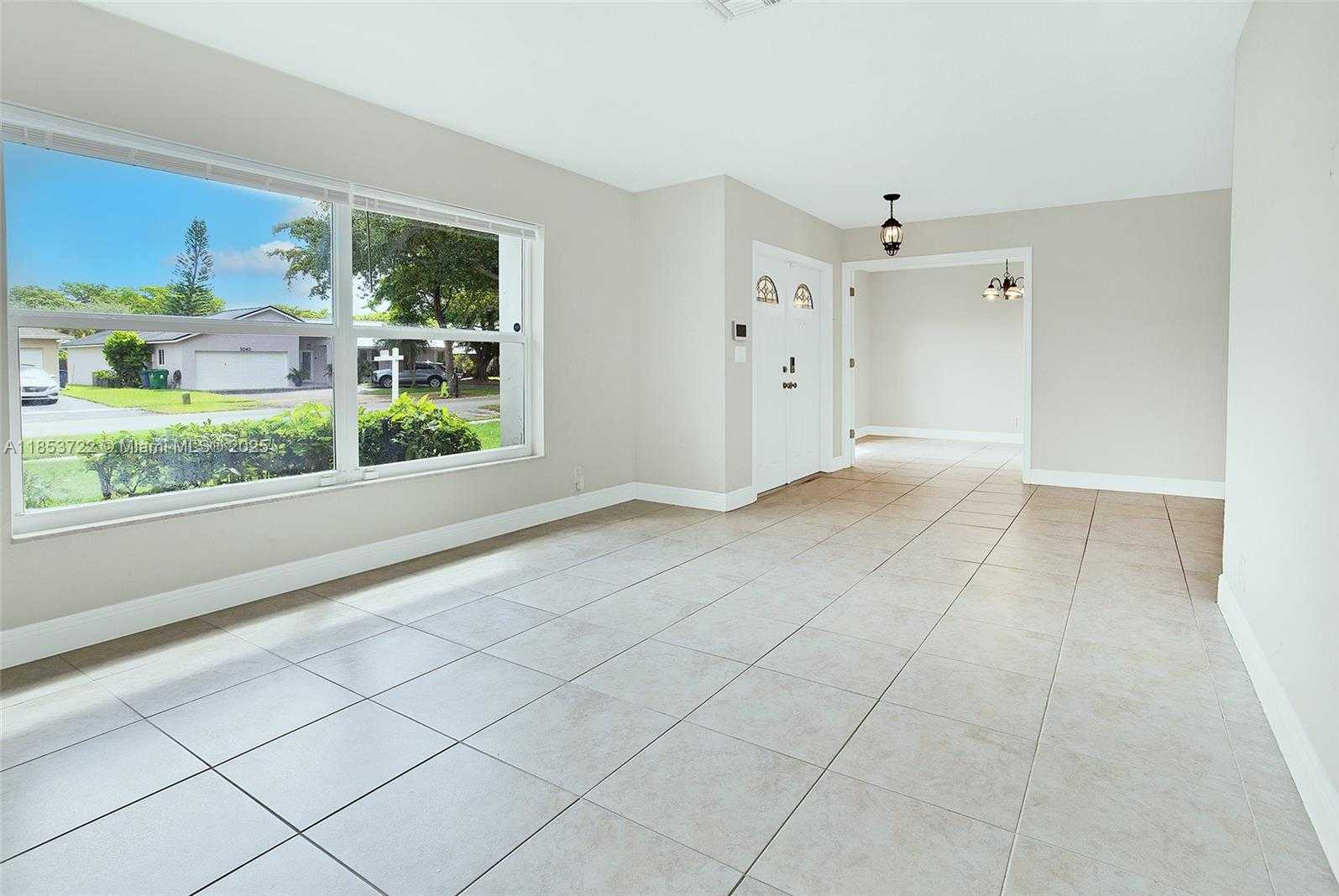 Small Image of 5031 SOUTH WEST 87TH AVE, Cooper City Number 8