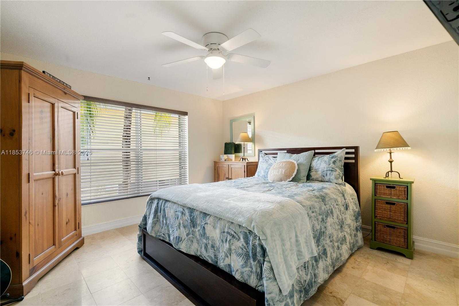 Small Image of 19 NORTH DR, Key Largo Number 17