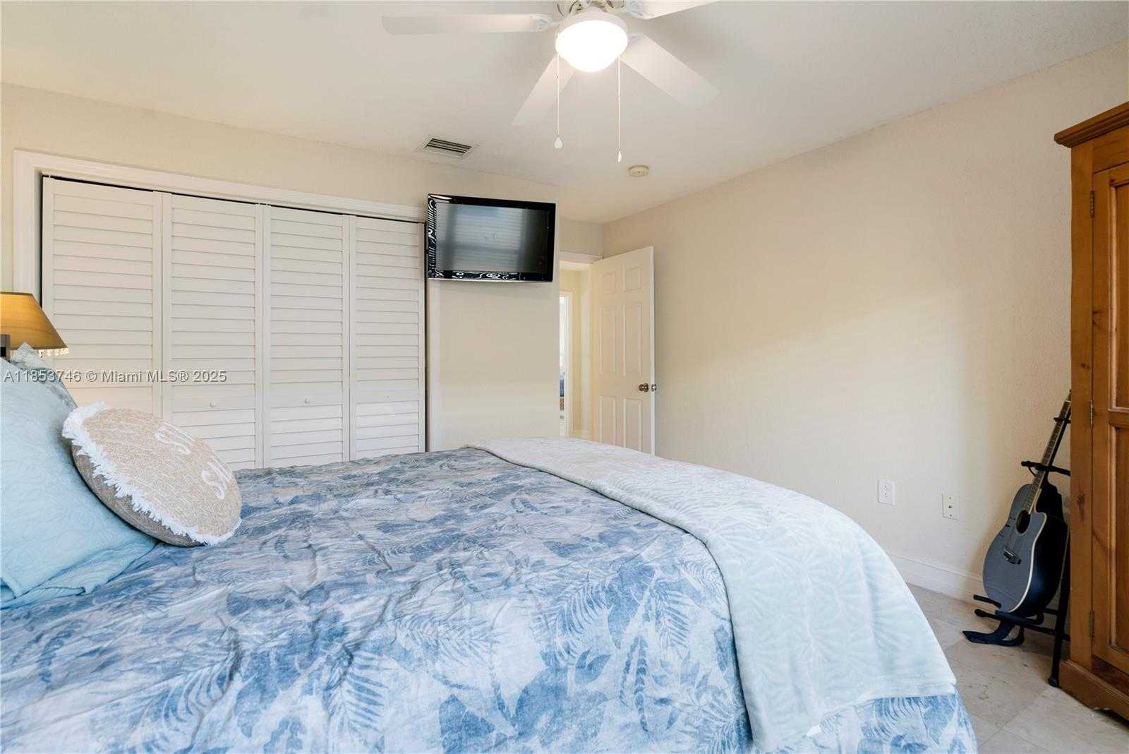 Small Image of 19 NORTH DR, Key Largo Number 18