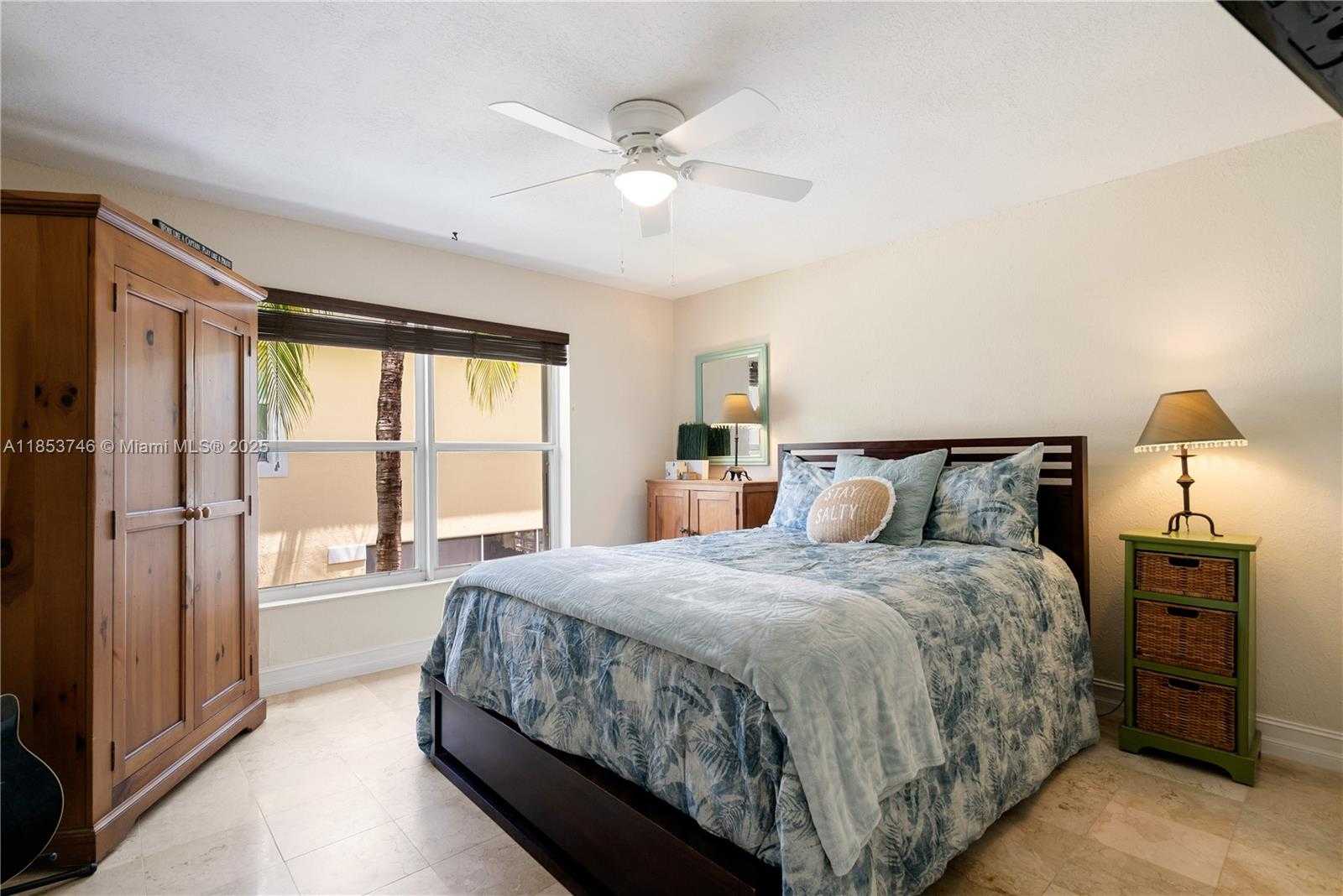Small Image of 19 NORTH DR, Key Largo Number 22