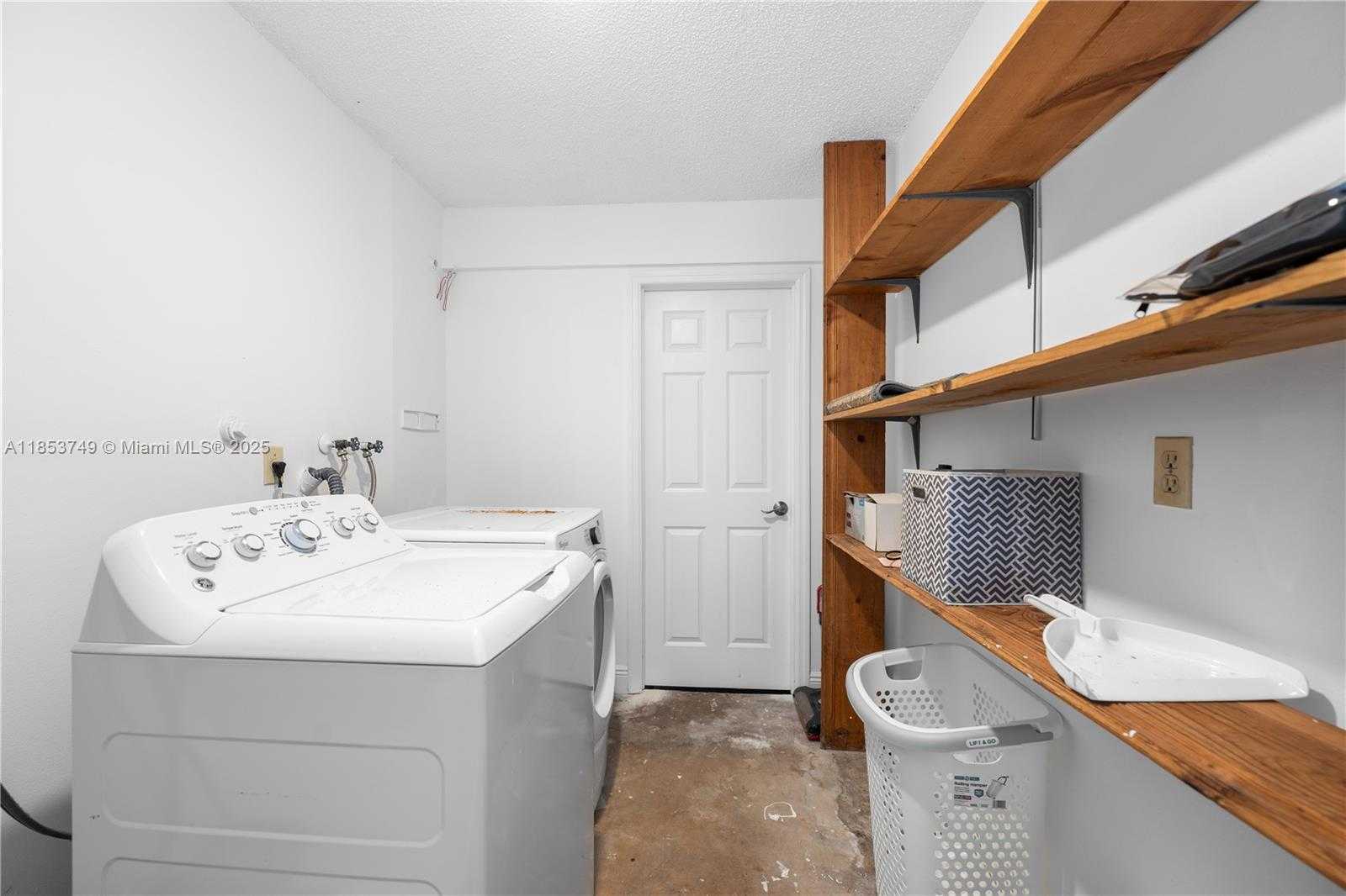 Small Image of 10851 NORTH WEST 26TH ST, Sunrise Number 28