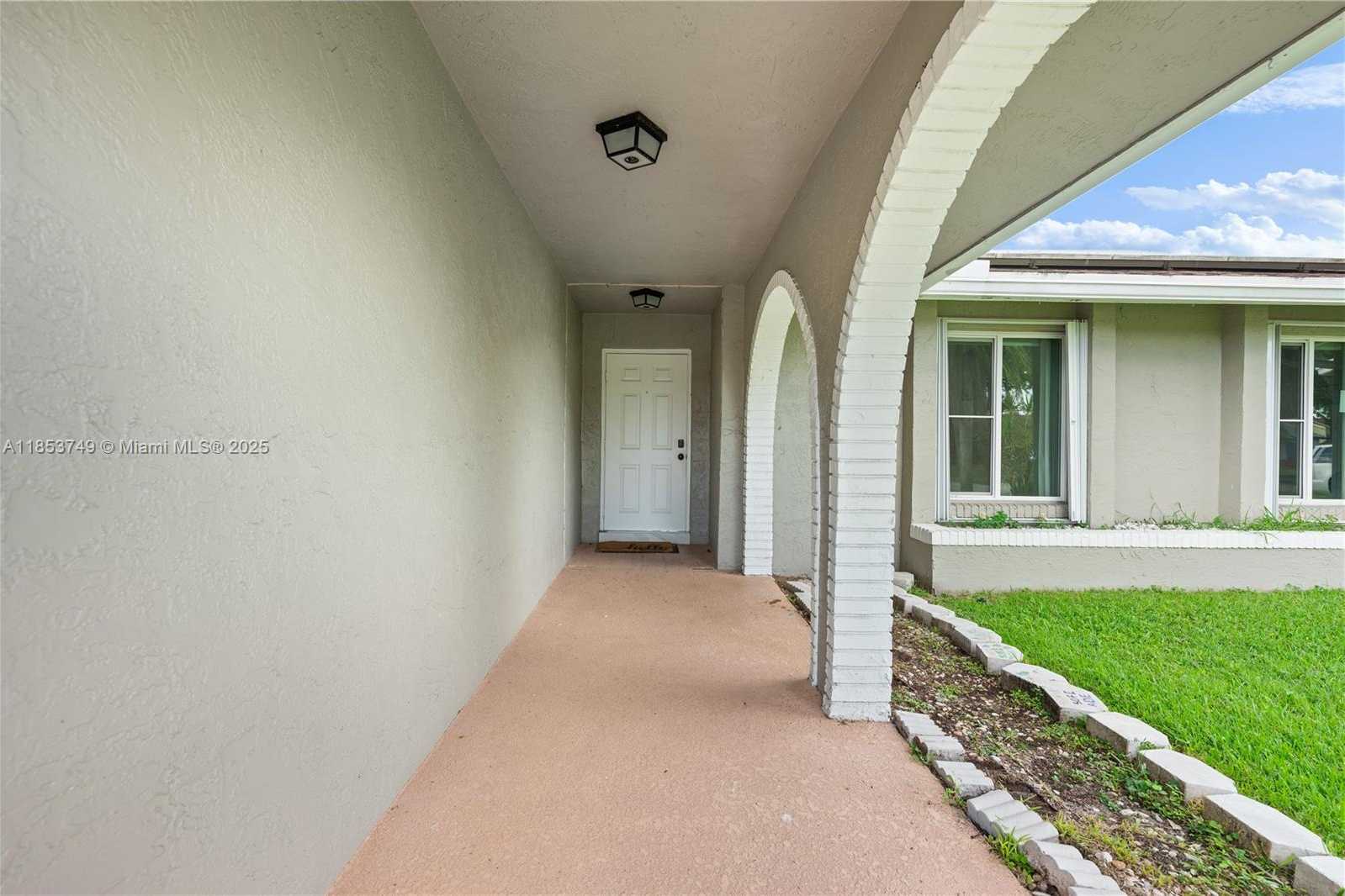 Small Image of 10851 NORTH WEST 26TH ST, Sunrise Number 4