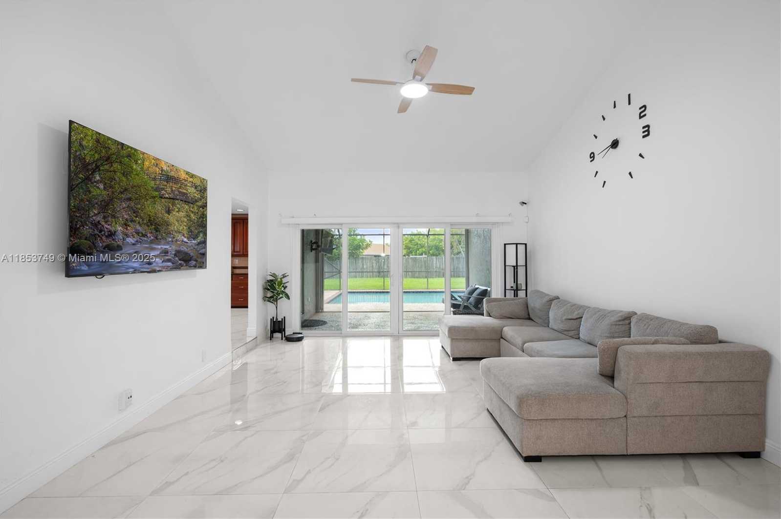 Small Image of 10851 NORTH WEST 26TH ST, Sunrise Number 6