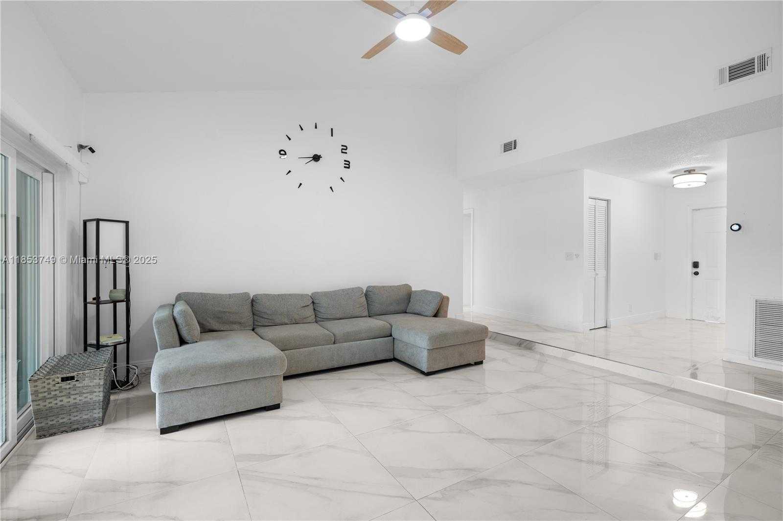 Small Image of 10851 NORTH WEST 26TH ST, Sunrise Number 9