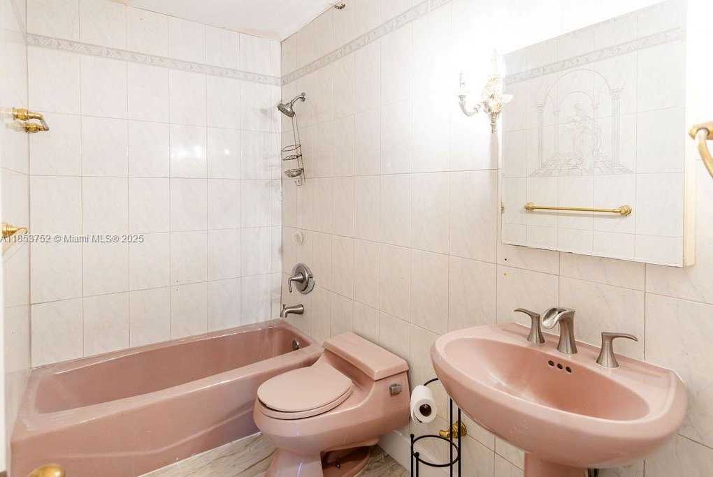 Small Image of 25424 SOUTH WEST 128TH AVE, Homestead Number 17