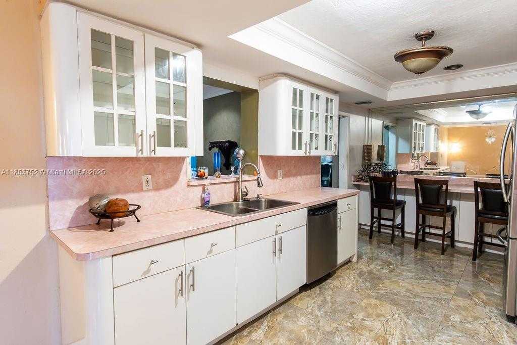 Small Image of 25424 SOUTH WEST 128TH AVE, Homestead Number 3