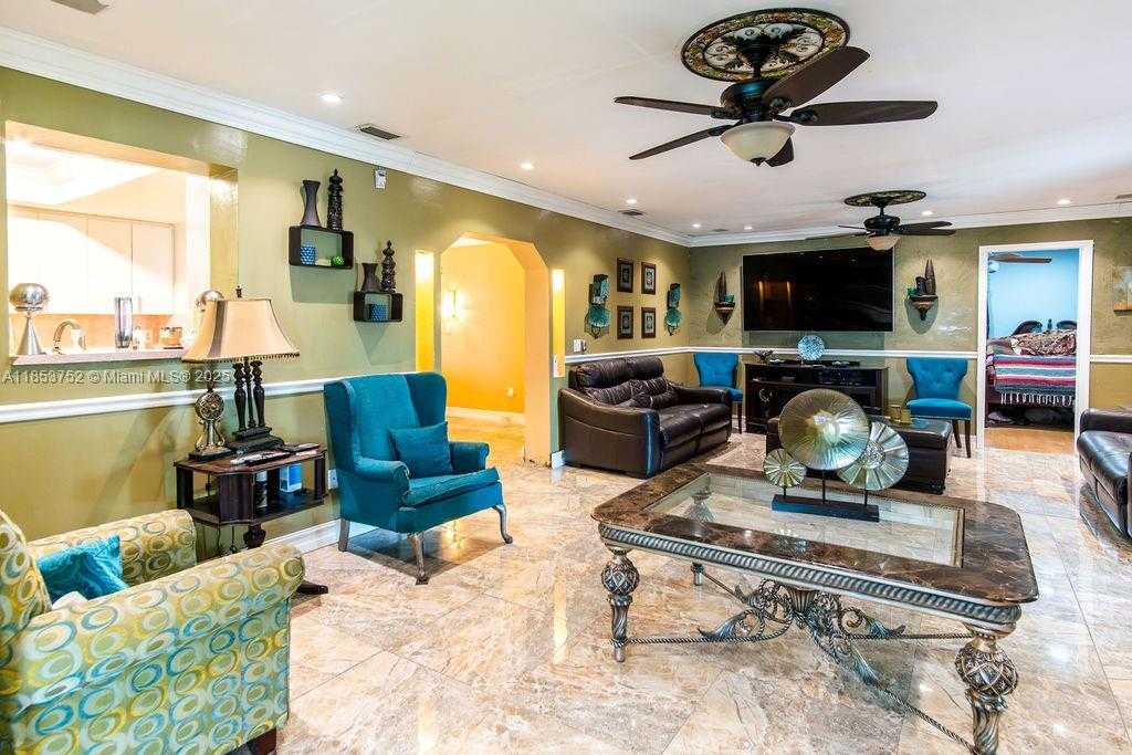 Small Image of 25424 SOUTH WEST 128TH AVE, Homestead Number 9