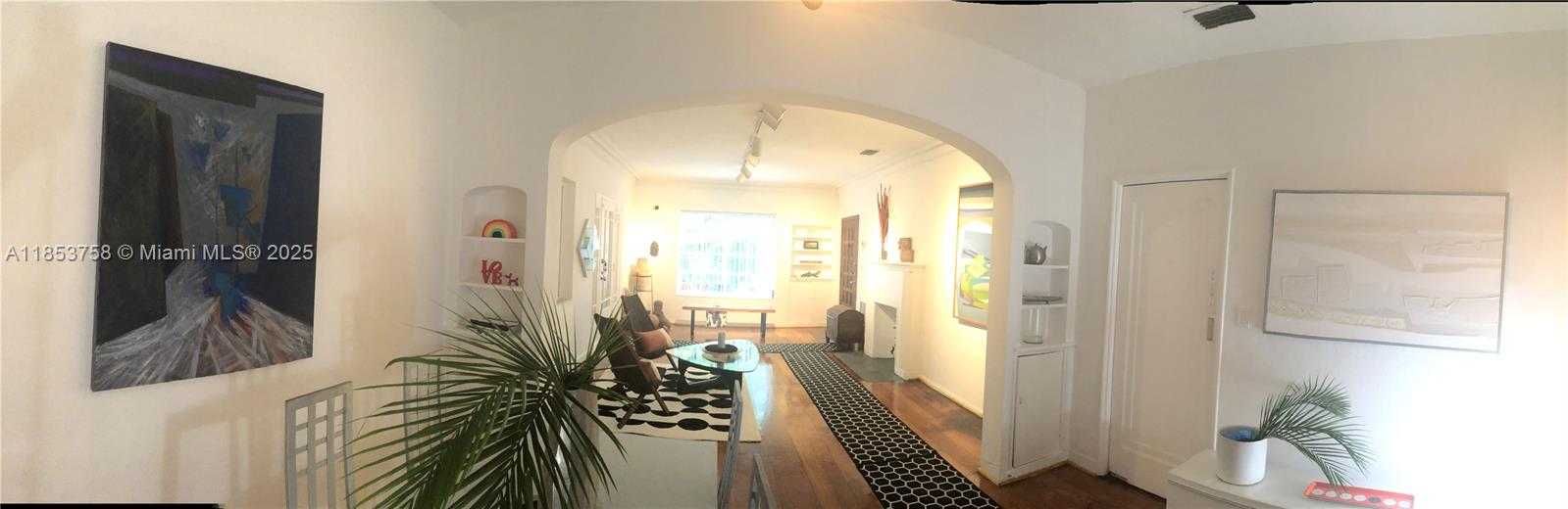 Small Image of 1619 SOUTH WEST 13TH ST, Miami Number 10