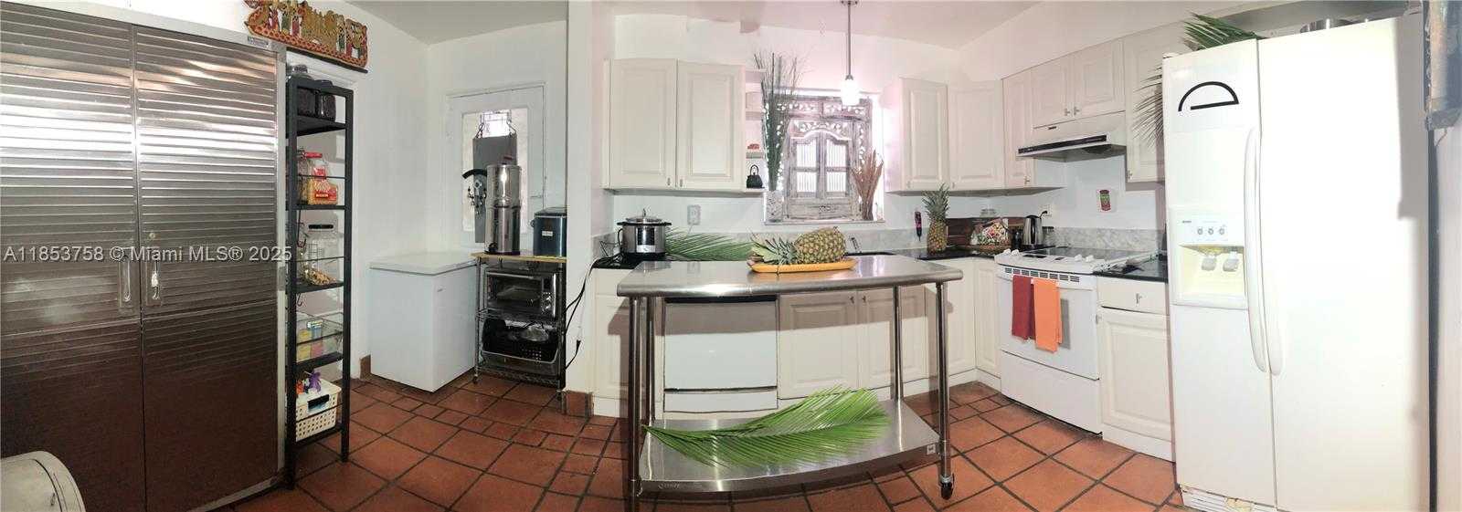 Small Image of 1619 SOUTH WEST 13TH ST, Miami Number 20