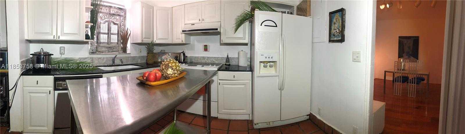 Small Image of 1619 SOUTH WEST 13TH ST, Miami Number 23