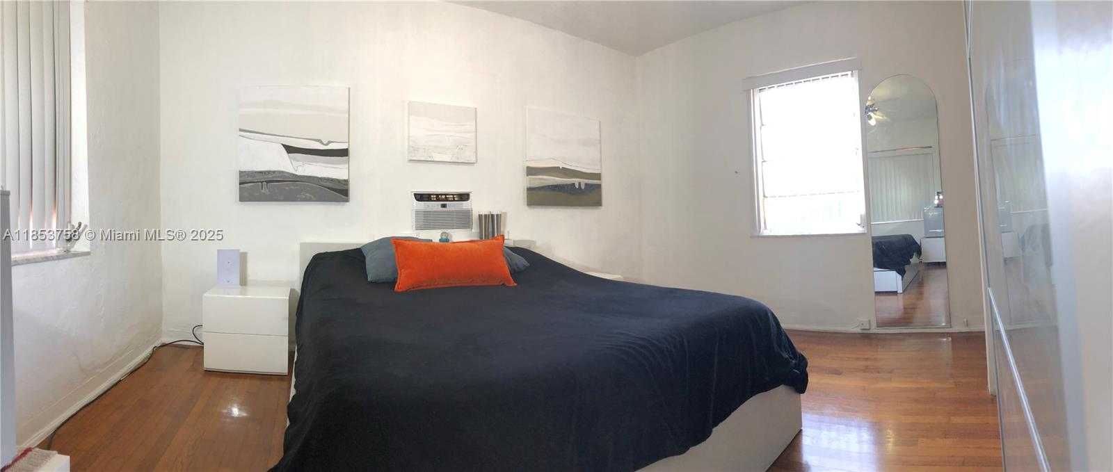 Small Image of 1619 SOUTH WEST 13TH ST, Miami Number 27