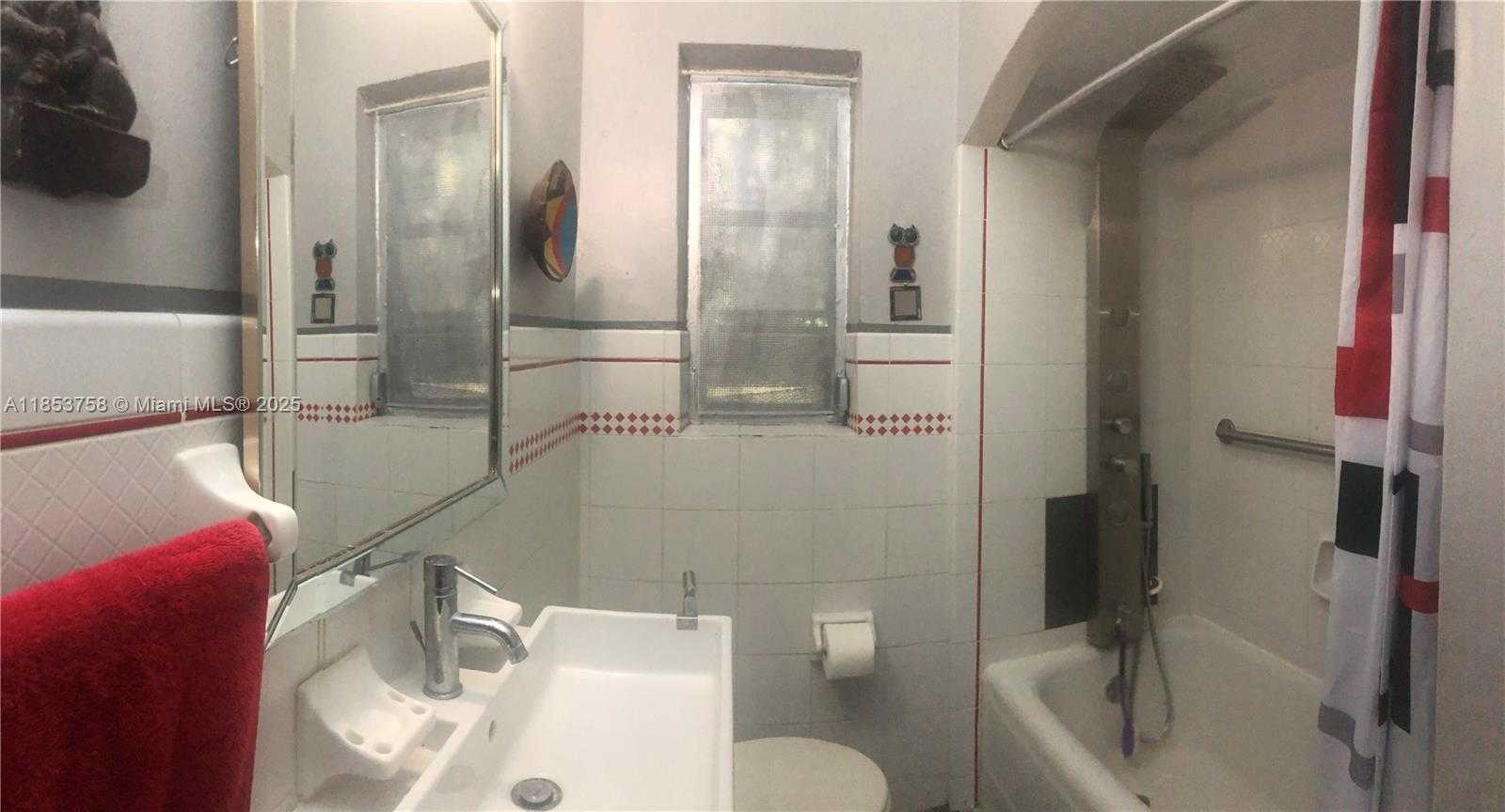Small Image of 1619 SOUTH WEST 13TH ST, Miami Number 34