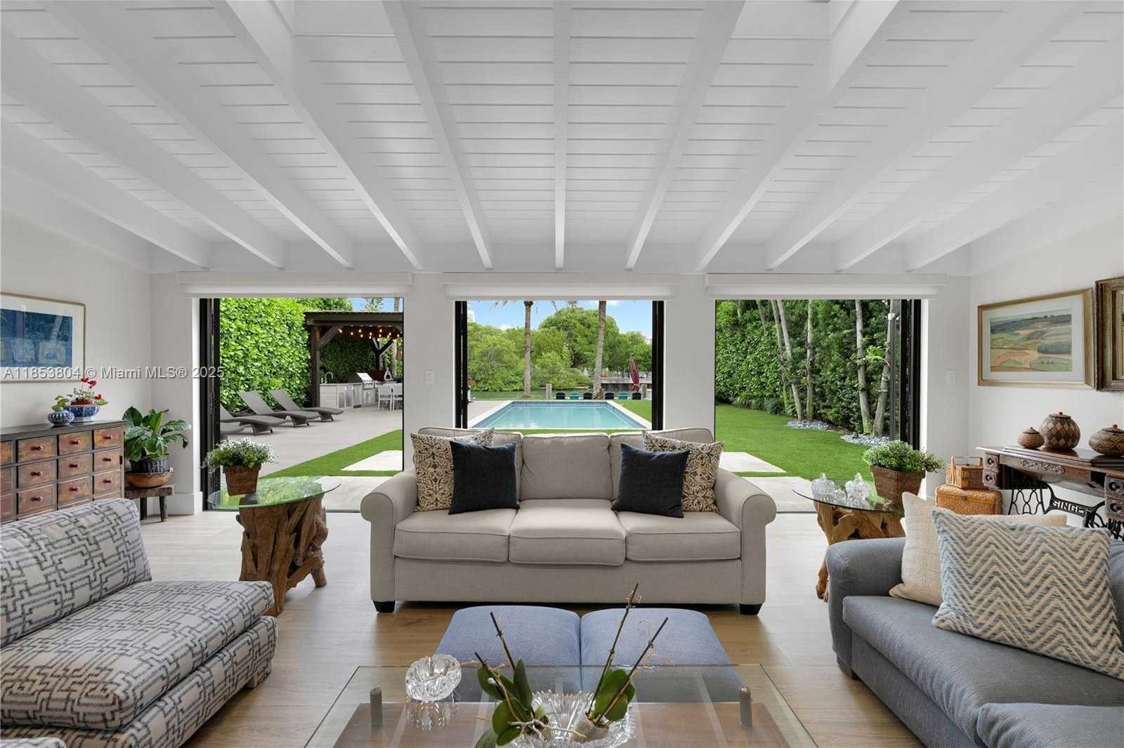 Small Image of 4475 NORTH MERIDIAN AVE, Miami Beach Number 25