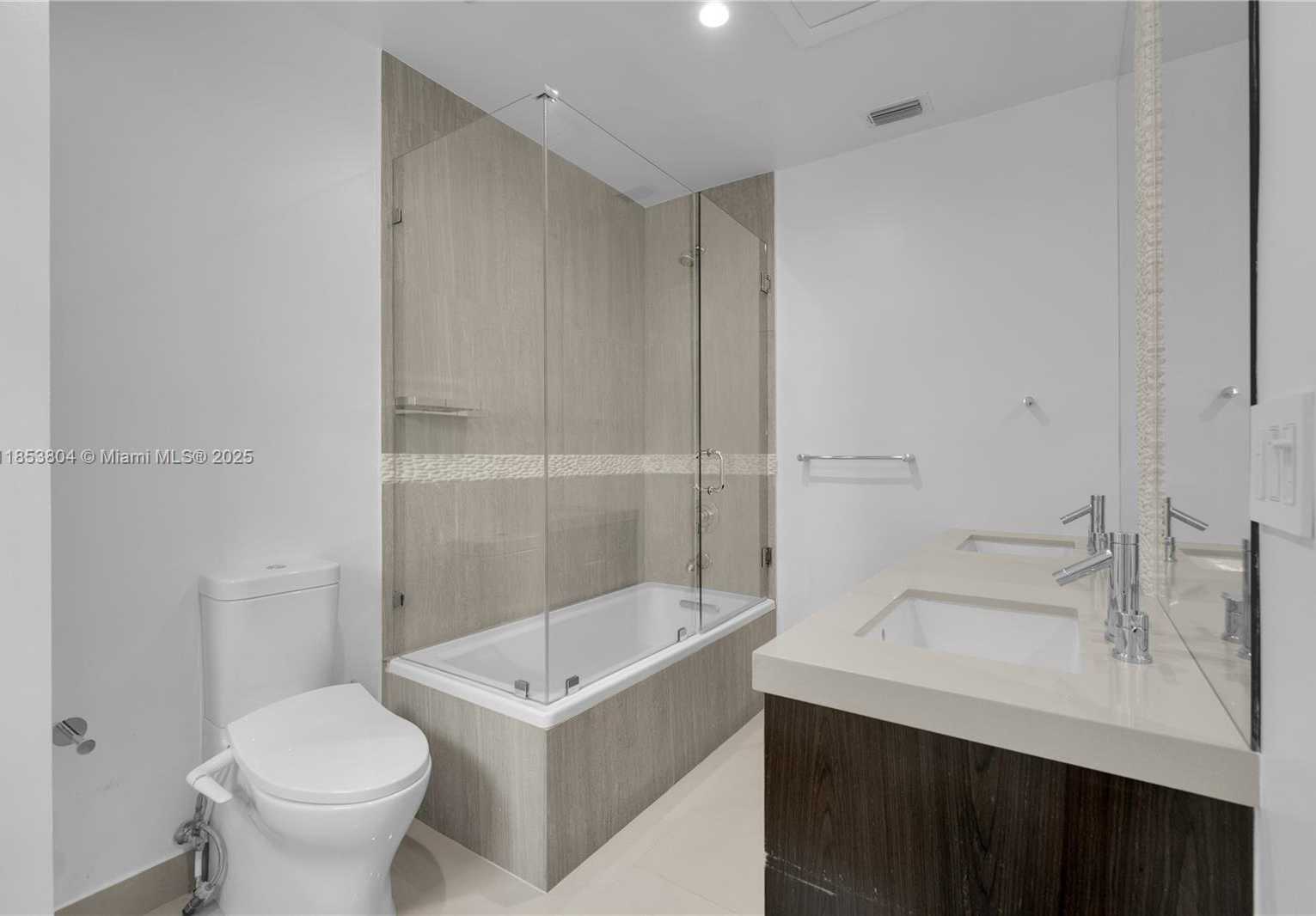 Small Image of 4475 NORTH MERIDIAN AVE, Miami Beach Number 46