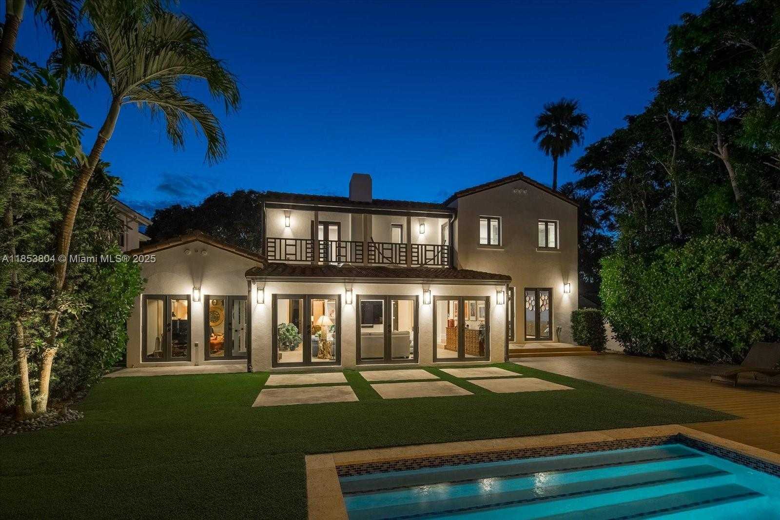 Small Image of 4475 NORTH MERIDIAN AVE, Miami Beach Number 49