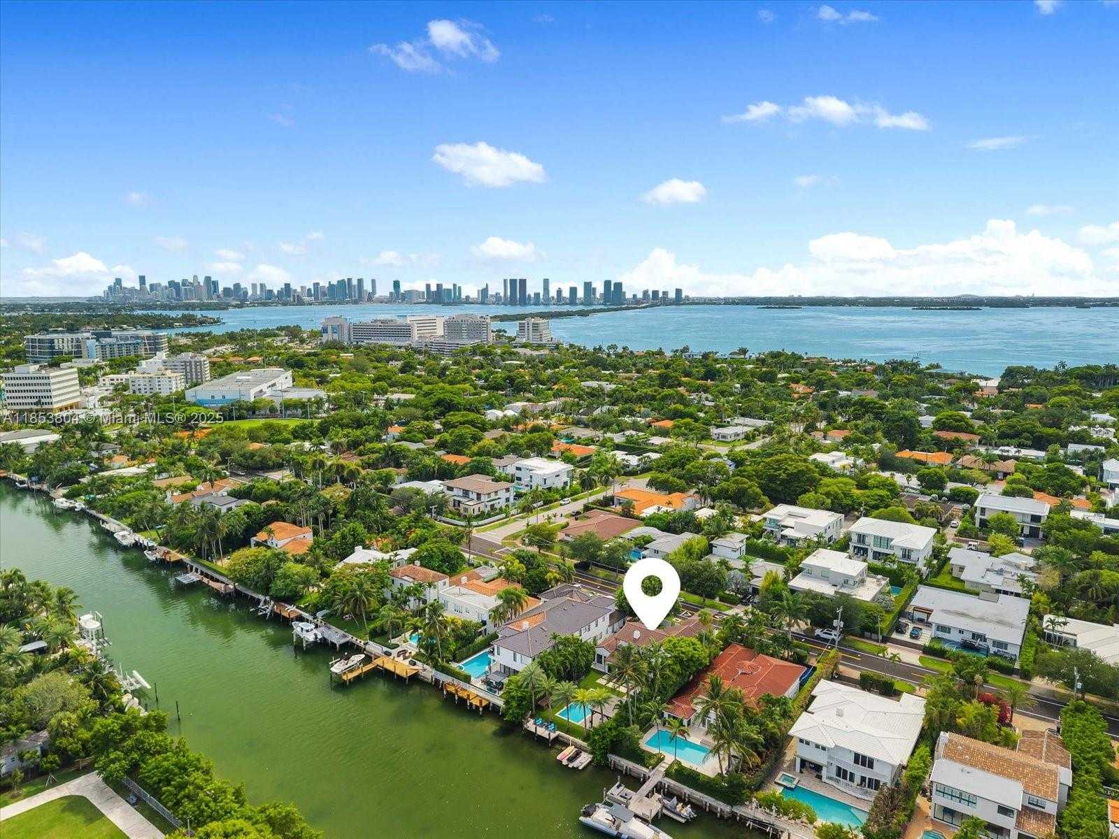 Small Image of 4475 NORTH MERIDIAN AVE, Miami Beach Number 75