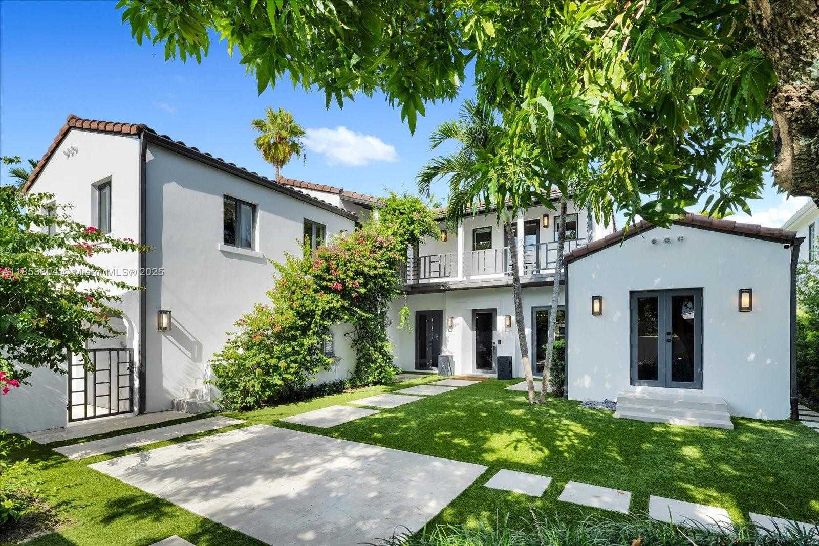 Small Image of 4475 NORTH MERIDIAN AVE, Miami Beach Number 78