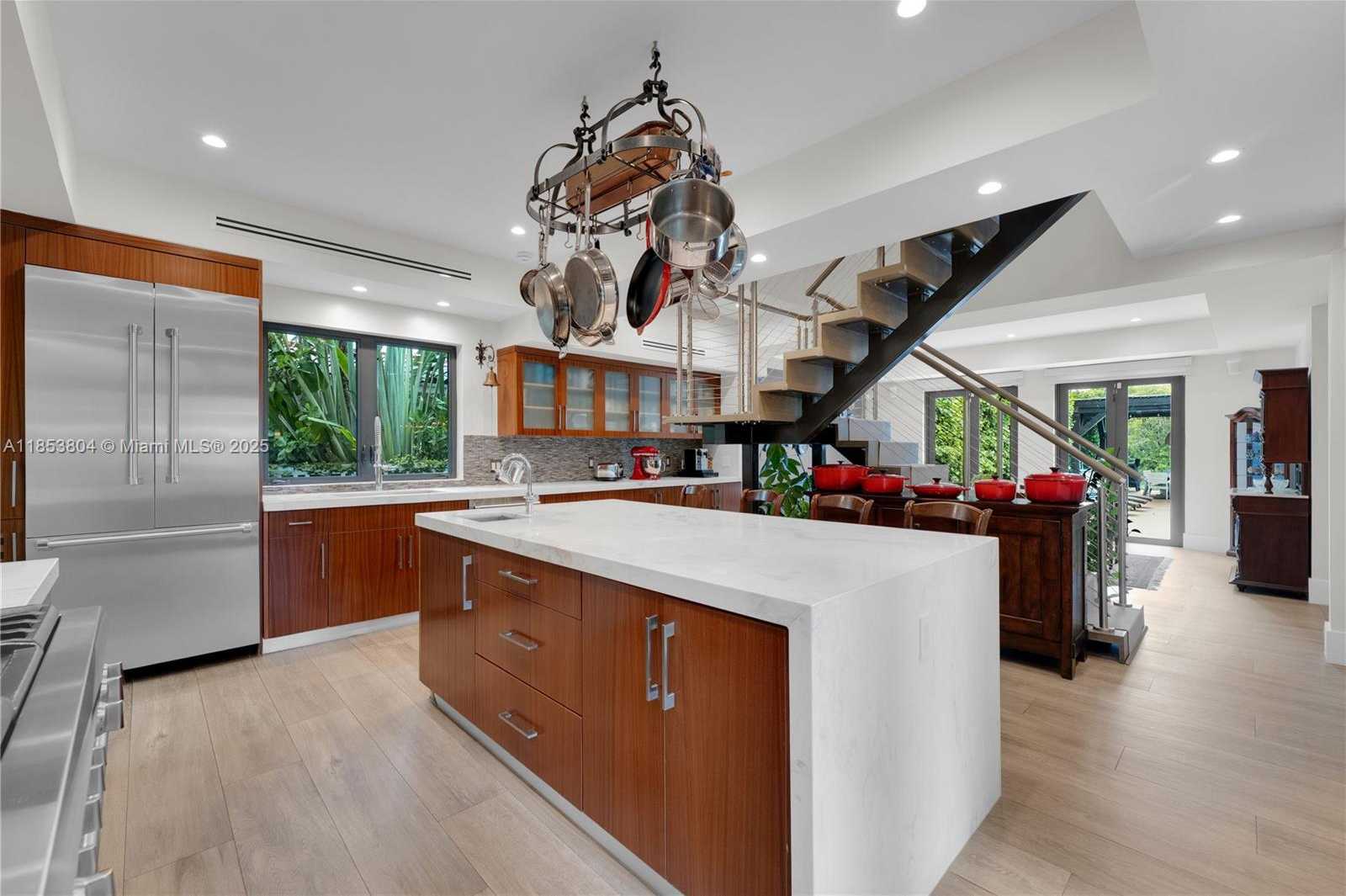 Small Image of 4475 NORTH MERIDIAN AVE, Miami Beach Number 9