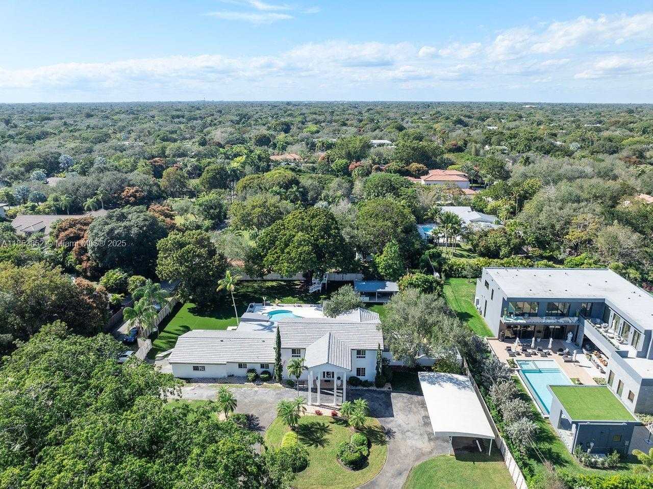 Small Image of 13000 OLD CUTLER RD, Pinecrest Number 41