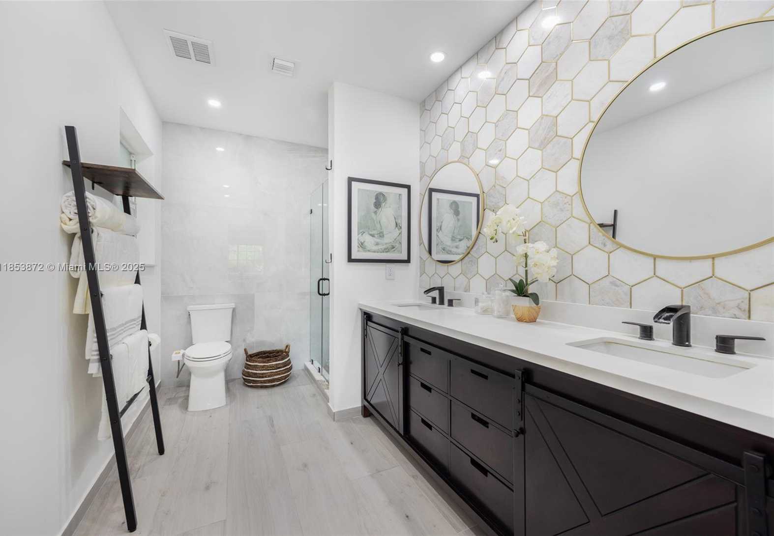 Small Image of 575 NORTH EAST 97TH ST, Miami Shores Number 20