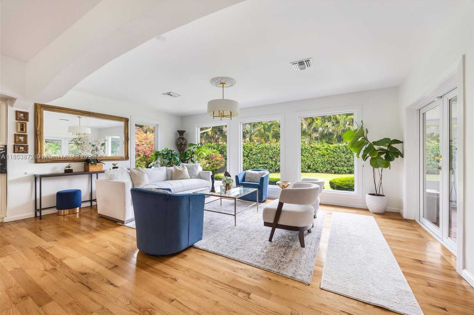 Small Image of 575 NORTH EAST 97TH ST, Miami Shores Number 9