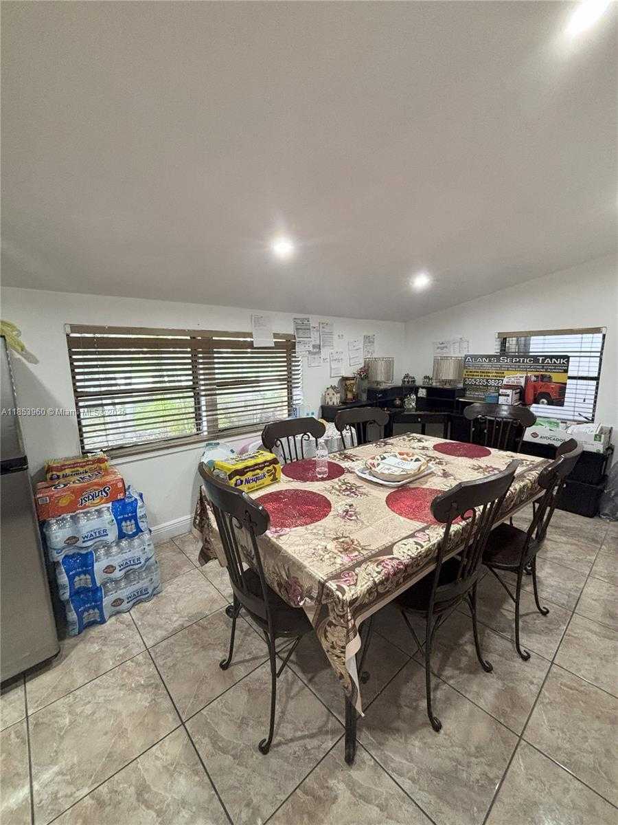 Small Image of 18601 SOUTH WEST 98TH AVE, Cutler Bay Number 10