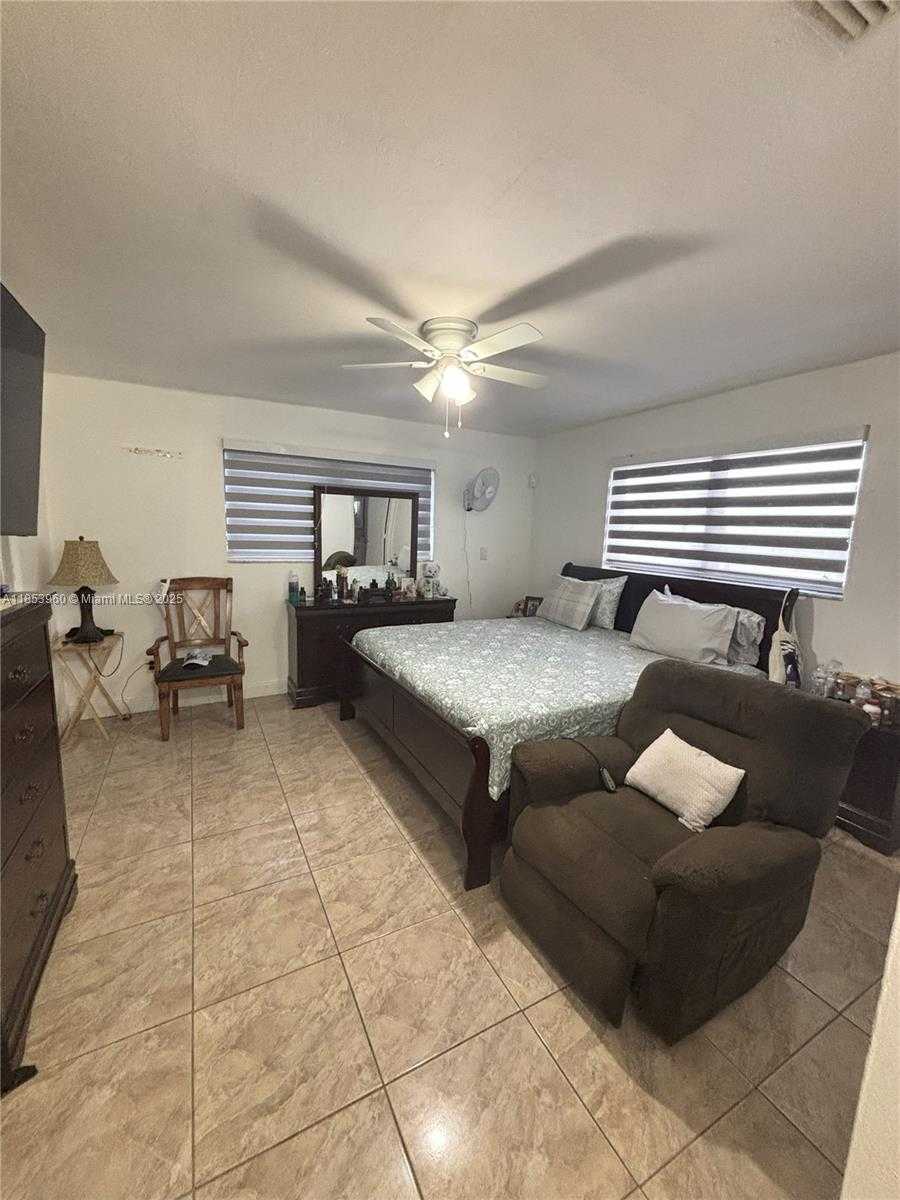 Small Image of 18601 SOUTH WEST 98TH AVE, Cutler Bay Number 12