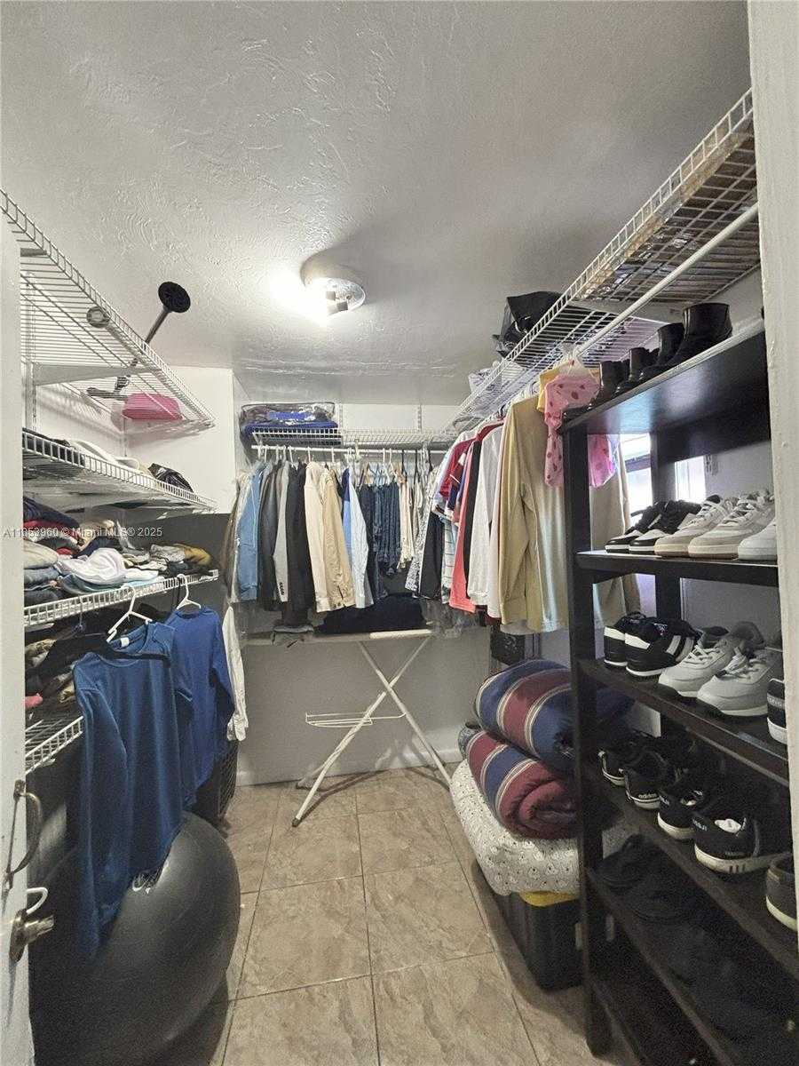 Small Image of 18601 SOUTH WEST 98TH AVE, Cutler Bay Number 13