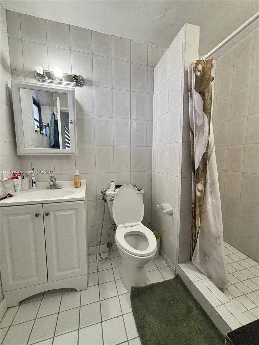 Small Image of 18601 SOUTH WEST 98TH AVE, Cutler Bay Number 18