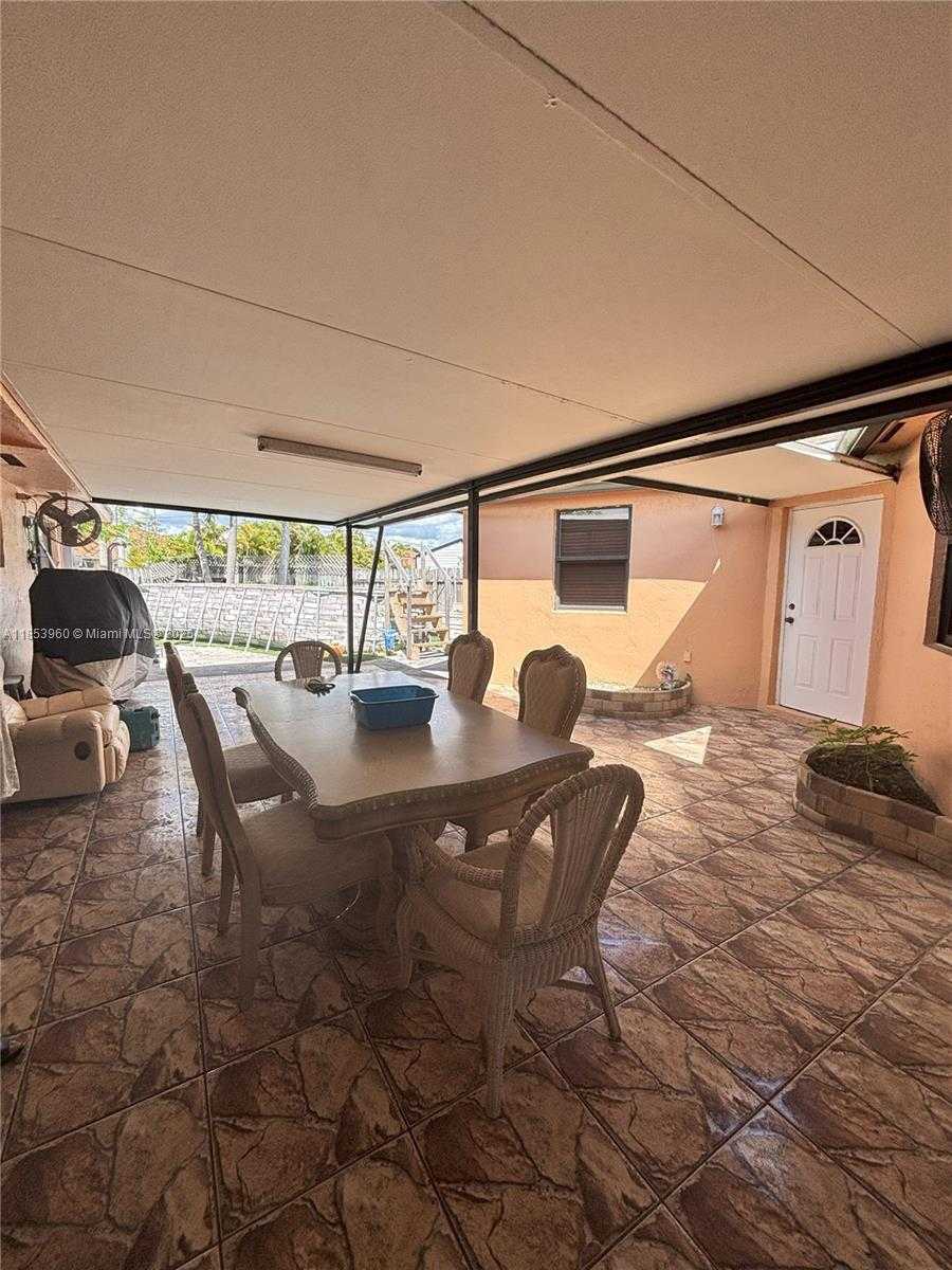 Small Image of 18601 SOUTH WEST 98TH AVE, Cutler Bay Number 21