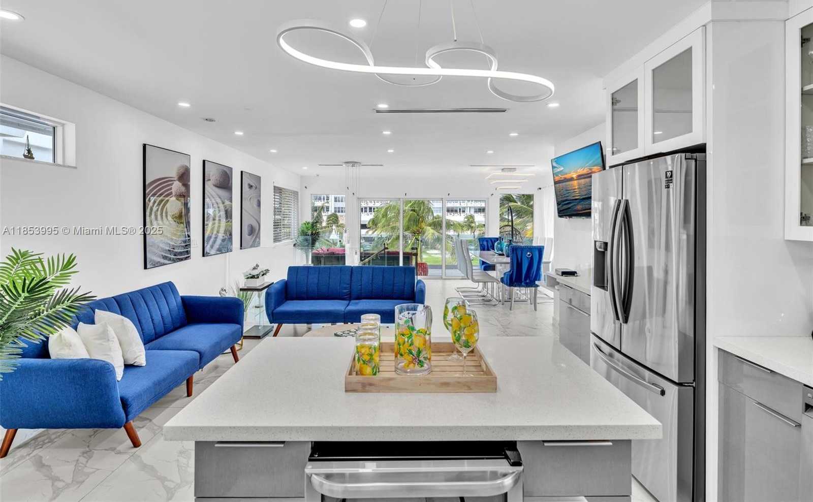 Small Image of 320 MISSOURI ST, Hollywood Number 19