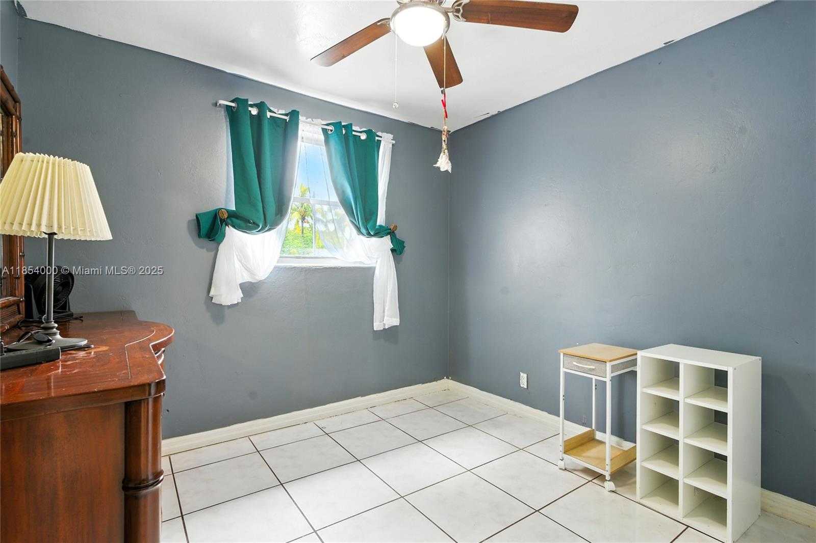 Small Image of 3633 SOUTH WEST 17TH ST, Fort Lauderdale Number 12