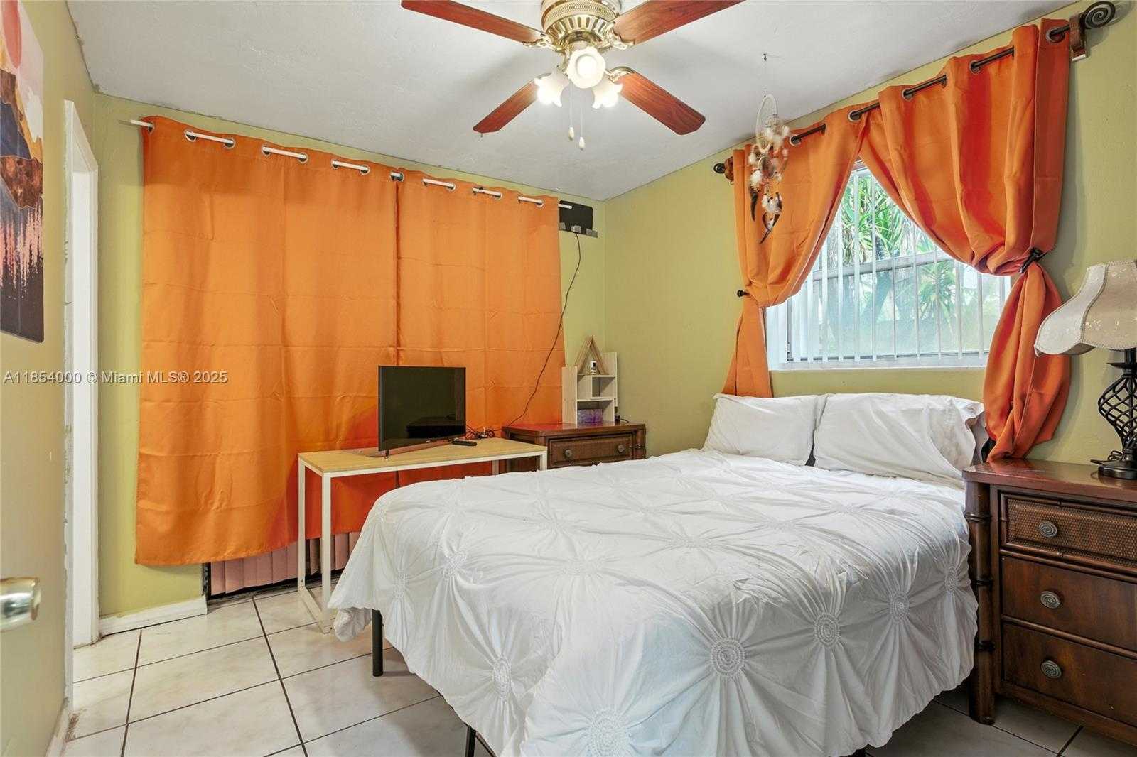 Small Image of 3633 SOUTH WEST 17TH ST, Fort Lauderdale Number 9