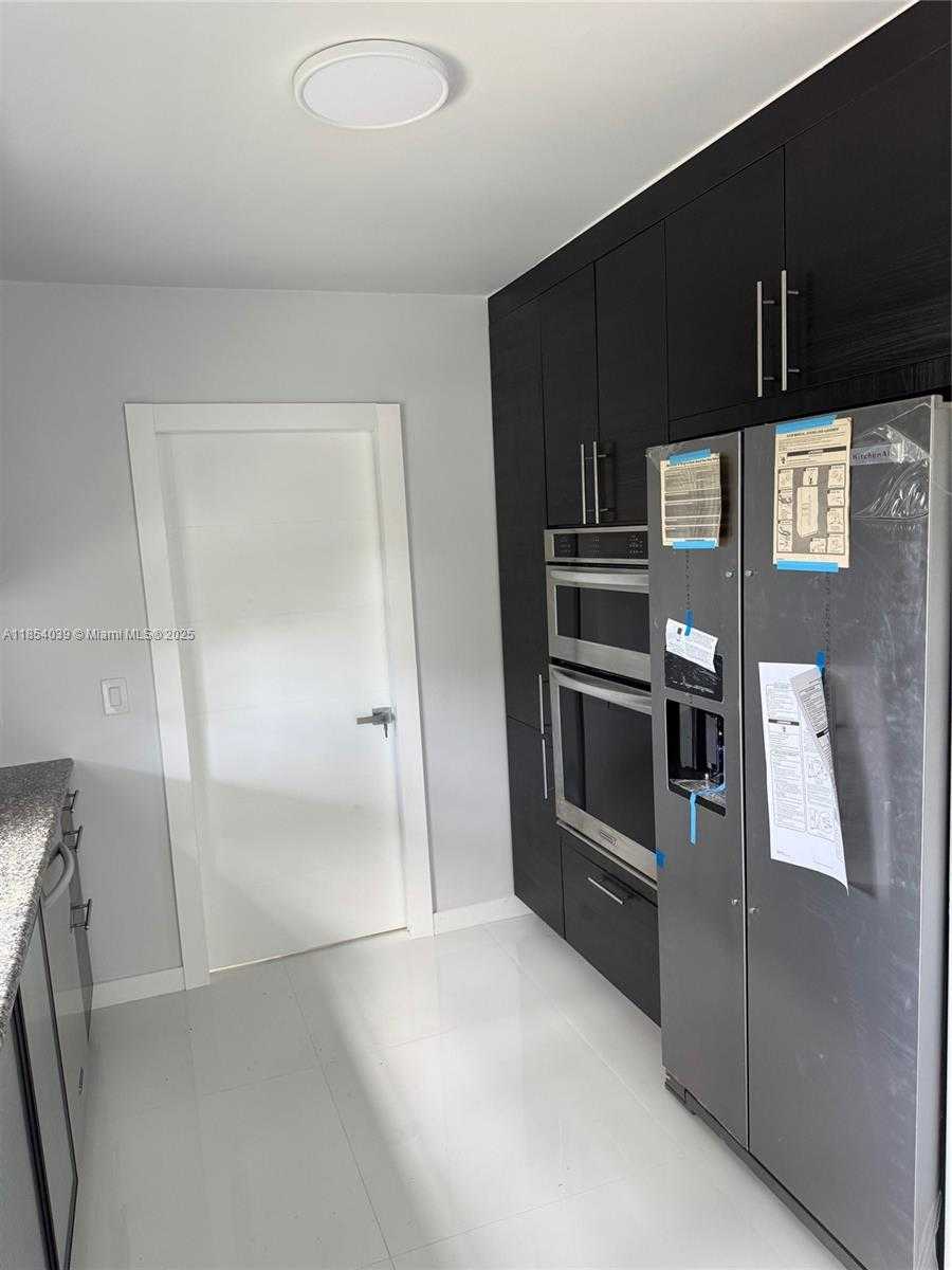 Small Image of 1628 ARTHUR ST, Hollywood Number 9