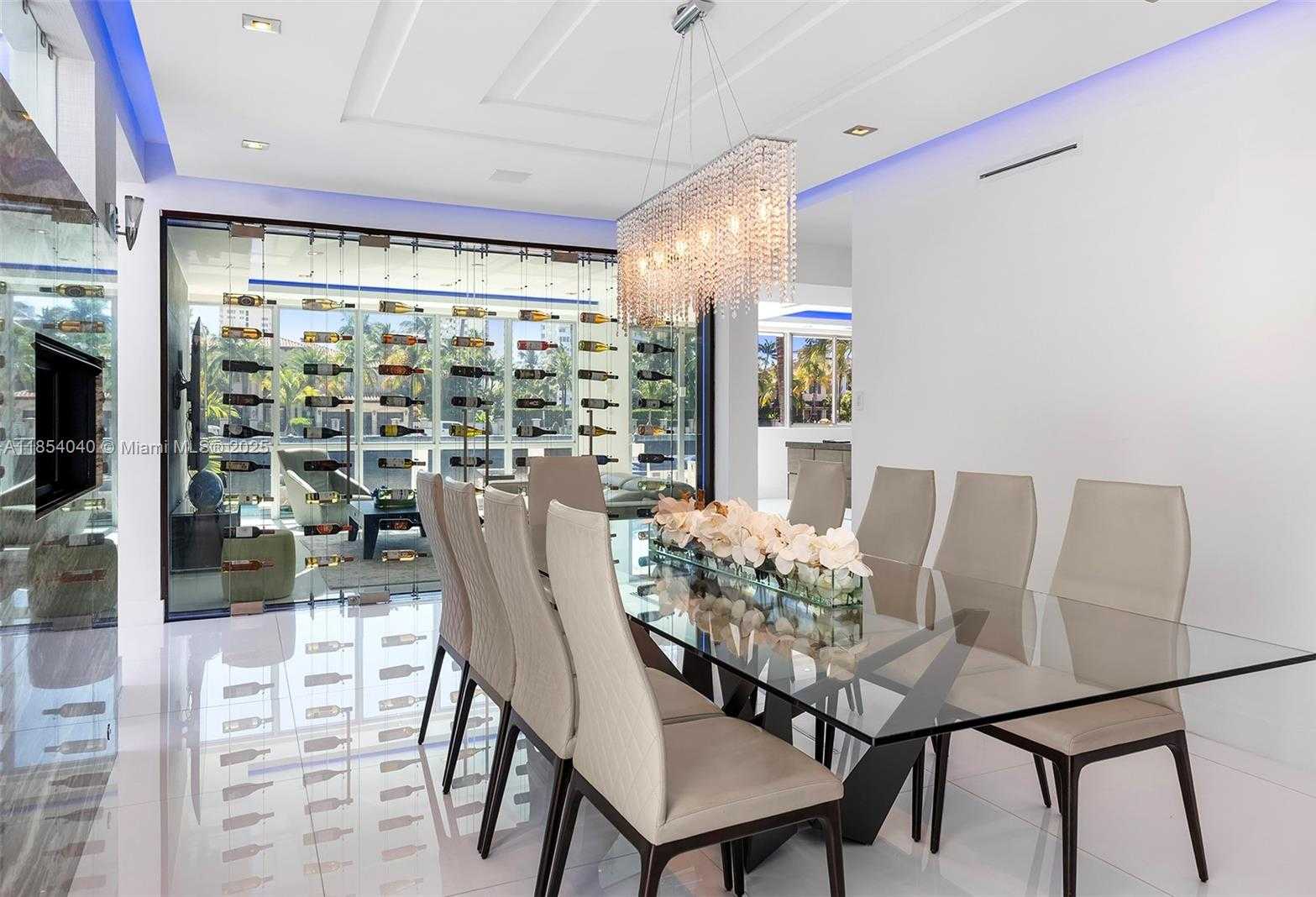 Small Image of 300 ROYAL PLAZA DR, Fort Lauderdale Number 15
